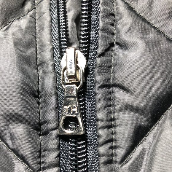 AUTHENTIC TOMMY HILFIGER SKI VEST - Picture 4 of 6